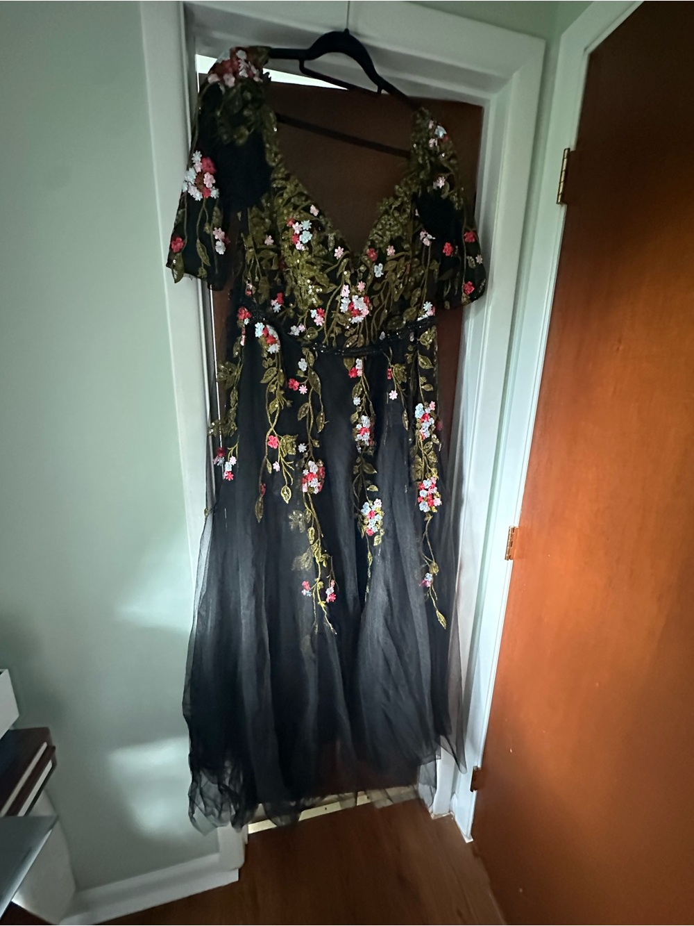 JJs House Black Off-Shoulder Embroidered Evening Dress Plus Size 22 W - Picture 12 of 12